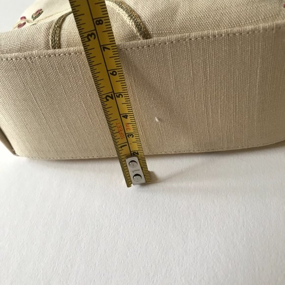 Special Occassion Beautiful Embroidered Handbag NWOT - Picture 10 of 11